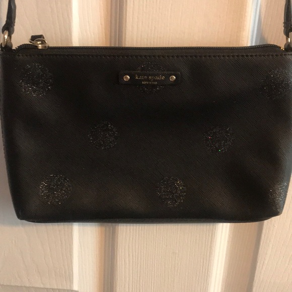 Purse - Picture 1 of 3